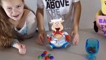 Çocuklar için Domuz Family Fun Oyunu Pop! Dondurulmuş Elsa Çocuk Oyuncaklar Dev Yumurta Surprise w /
