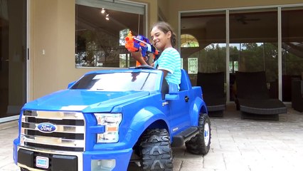 BAD BABY BLOODY EYE Doc McStuffins Checkup Gross Surgery Sophia Sarah