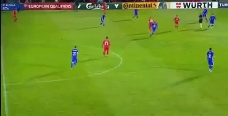 Tiki-taka da Macedónia baralha adversários e resulta em golo