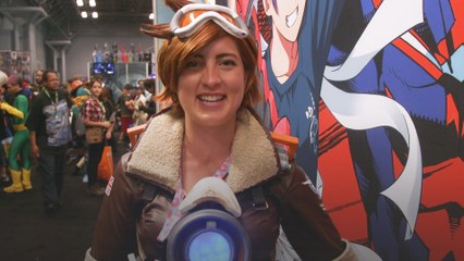 Comic Con cosplayers give their best tips for getting into tight costumes