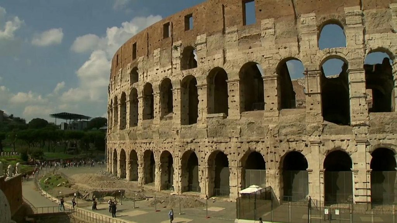 Das Kolosseum in Rom wird noch höher