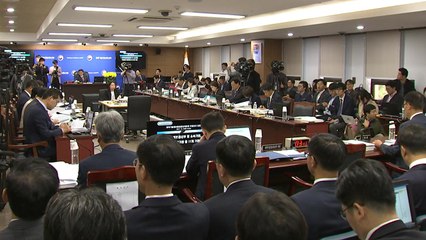 문재인 정부 첫 국정감사 돌입...'적폐 청산' vs '무능 심판' / YTN