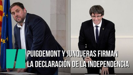 Puigdemont y Junqueras firman la declaración de independencia