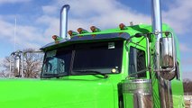 2016 389 Peterbilt 337 Wheelbase Heavy Haul Every Option Monster Energy Green