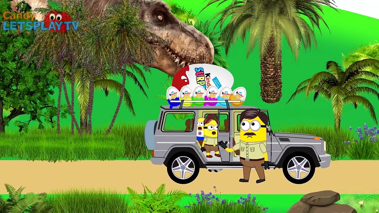 Minion Banana Family Gets Stuck in Mud Funny COW helped! Finger Family Song