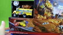 Crazy 8 Crashers Disney Cars 3 Toys Smash & Crash Destruction Derby Playset Lightning McQueen Toys