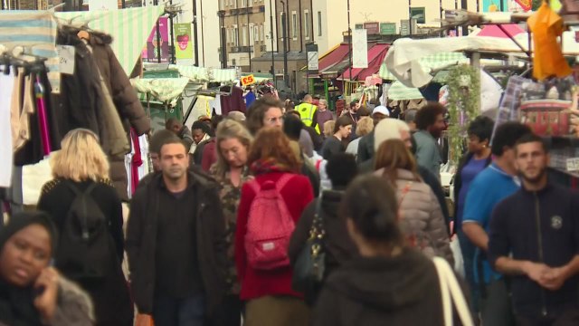 英 사회 전 분야에 인종차별 해명 못 하면 고쳐라! / YTN