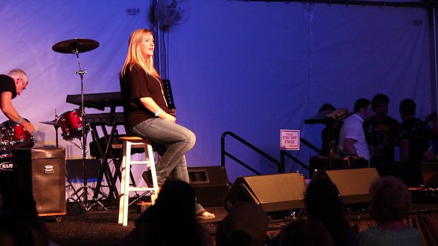 Ashleigh Mullens Crosby sings 'He'll Have To Go' Elvis Week 2017