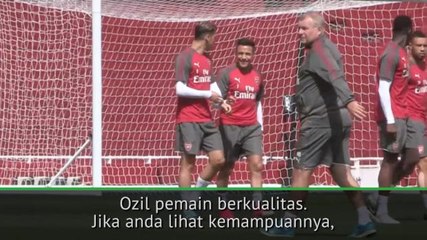 EXCLUSIVE: Premier League: Ozil Bisa Tinggalkan Arsenal, Tapi Tolak Uang Man United - Riedle