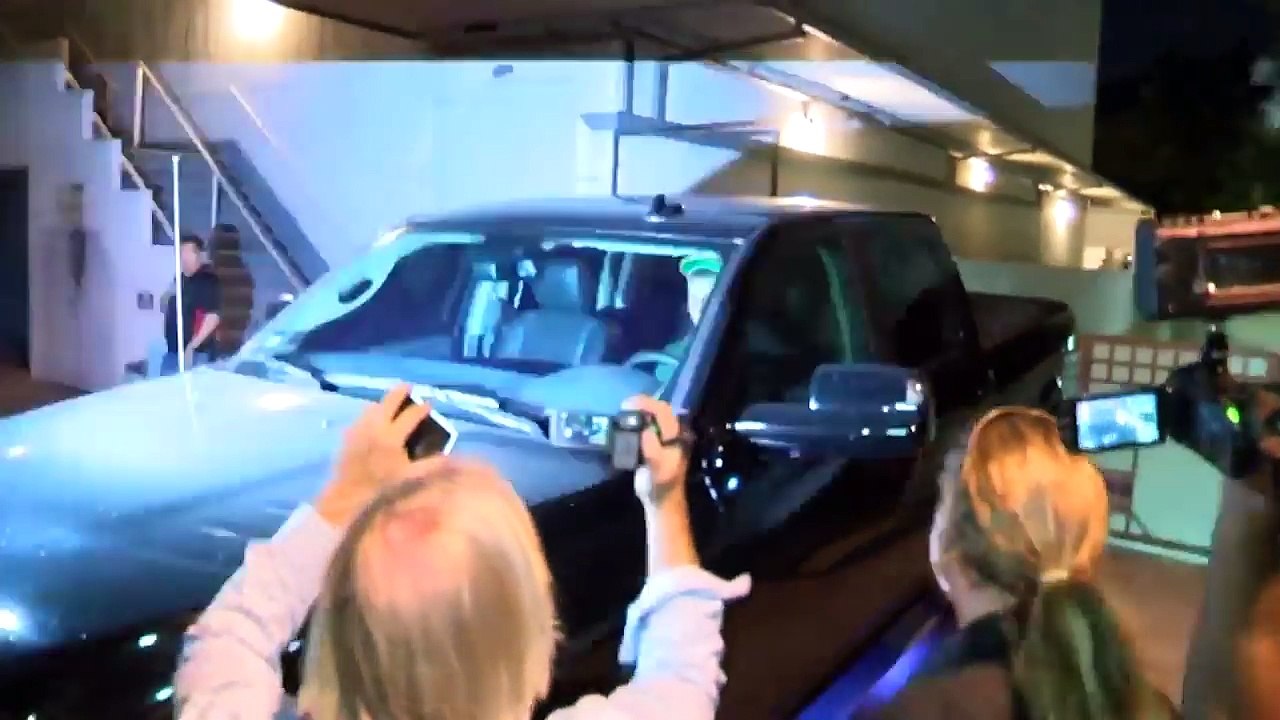 Justin Bieber RUNS OVER Paparazzi Leaving Church! - What's Trending Now!