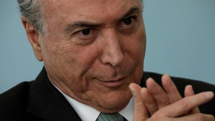 PSDB dá parecer favorável a Temer