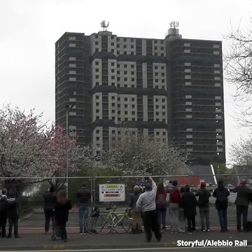 Quand tu attends cette démolition depuis des semaines et qu'on te pourri le moment