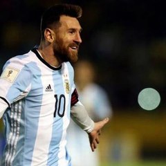 "മെസ്സി...മെസ്സി...മെസ്സി"; അര്‍ജ്ജന്റീന കടന്നു