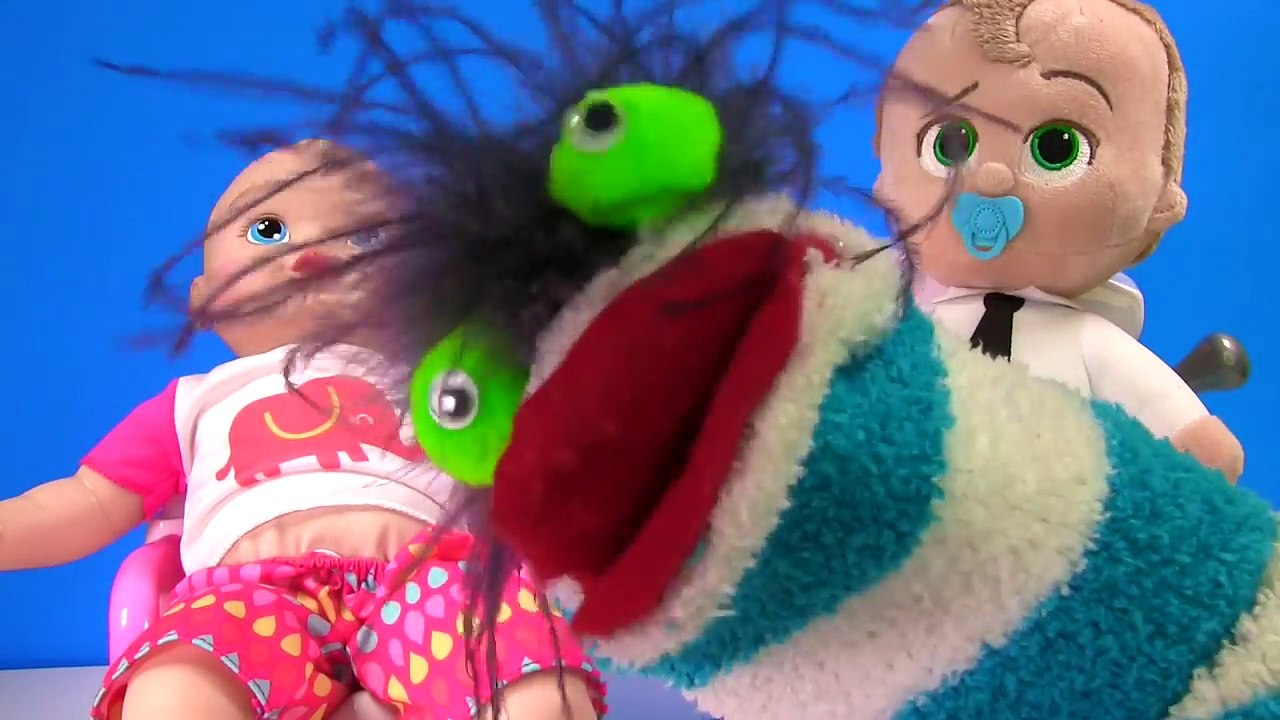 Boss Baby Potty Training with LOL Surprise Dolls - Who Will Poop & Who Will Make a Toy?