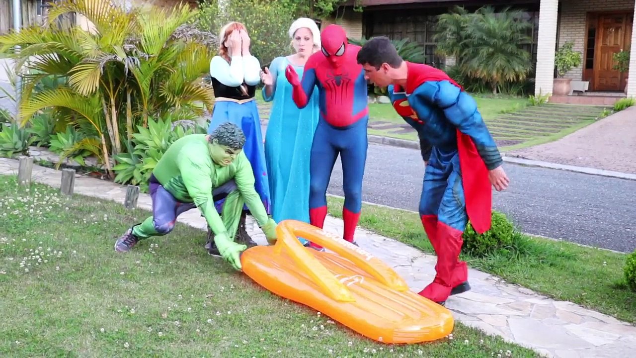 Frozen Elsa & Anna Eating Worlds Largest Gummy Worm Candy w/ Spiderman Joker Hulk in Real Life