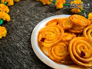 Jalebi Recipe | ನೆಚ್ಚಿನ ಜಾಲೆಬಿ ಮಾಡಲು ಹೇಗೆ ತಿಳಿಯಿರಿ | Instant Jalebi Recipe | Boldsky