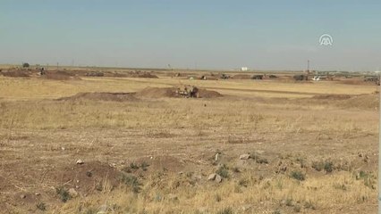 Video herunterladen: Silopi-Habur Bölgesindeki Tatbikat Devam Ediyor