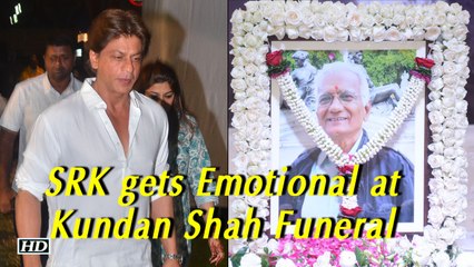 SRK gets Emotional : Kundan Shah reminded me of my mother