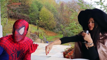 Frozen Elsa CINDERELLA Spiderman LOVE Story! w/ Maleficent Joker Cop Witch Santa Vampire IRL