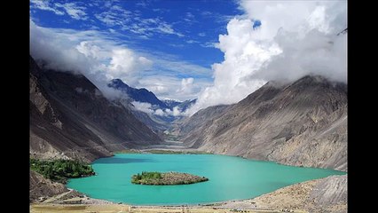 Top 10 Ghosts Caught on Tape | The Boo Review