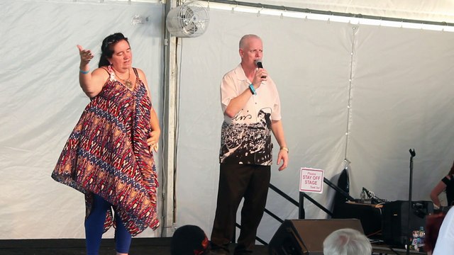 Chris Drummond sings 'Single Shinning Star' Elvis Week 2017