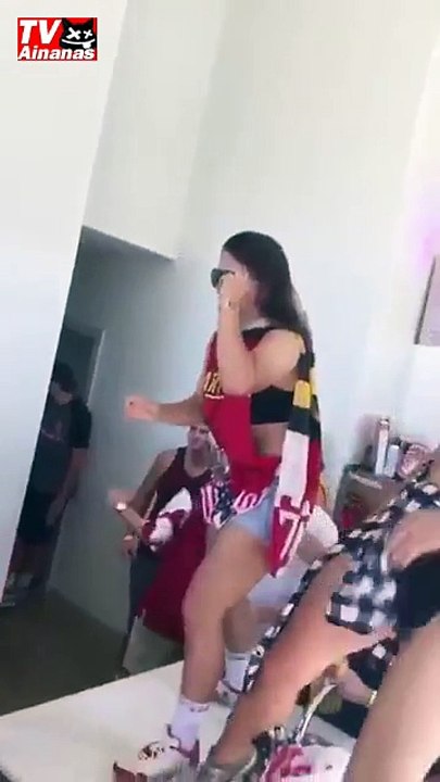 Quando ela é o MACHO ALFA da Festa