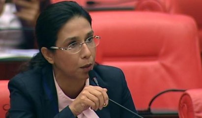 CHP'li Yedekci:Öğrencinin yanında olması gereken Bakanlık neden inşaat firmalarının yanında?