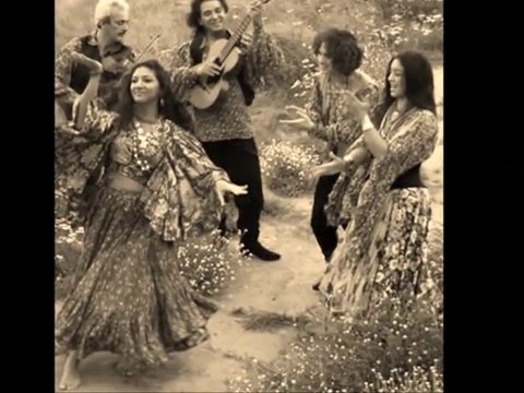 The Kumkapı -Yar saçların Lüle Lüle