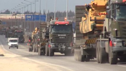 Hatay Suriye Sınırına Askeri Araç Sevkiyatı Sürüyor