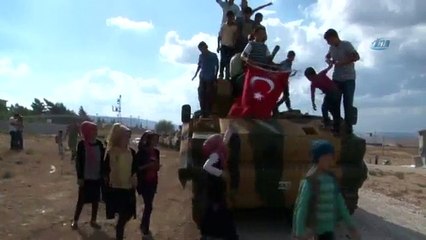 Mehmetçiğe Sevgi Seli: Birbirleriyle Yarıştılar