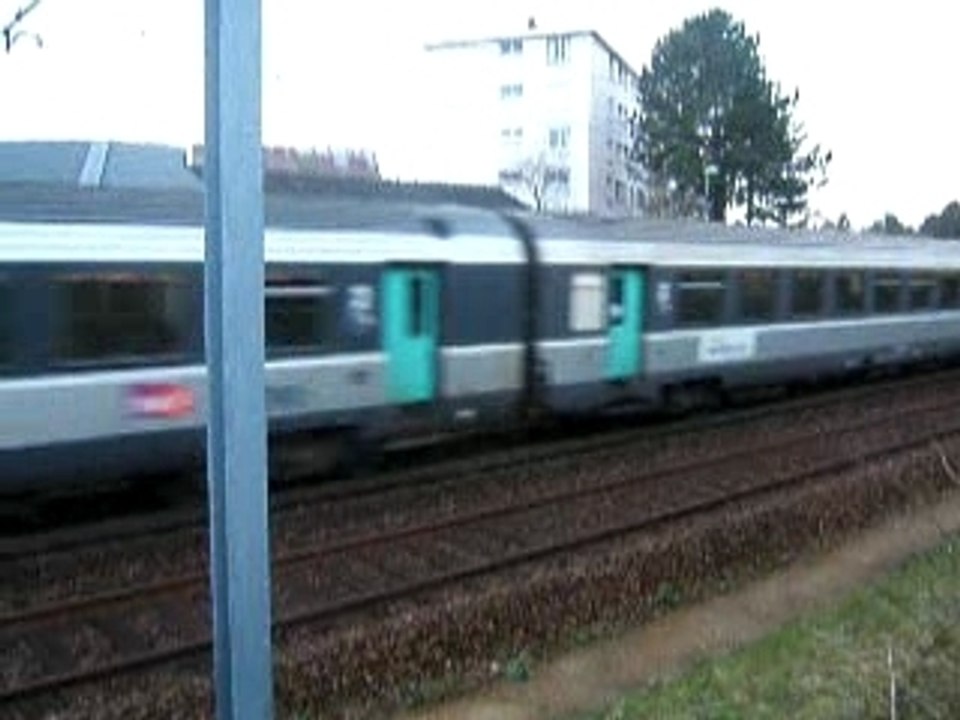 Décollage de la BB 26034 à Carentan