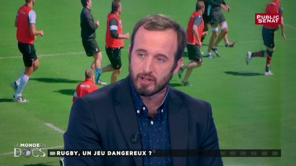 Rugby : "Comment est-ce qu'on peut prendre la décision de faire revenir un joueur alors qu'on l'a vu par terre les bras en croix ?"