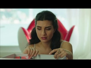 Elif, Ömer'i hatırlatan eşyaları topladı: Kara Para Aşk 40.Bölüm – atv