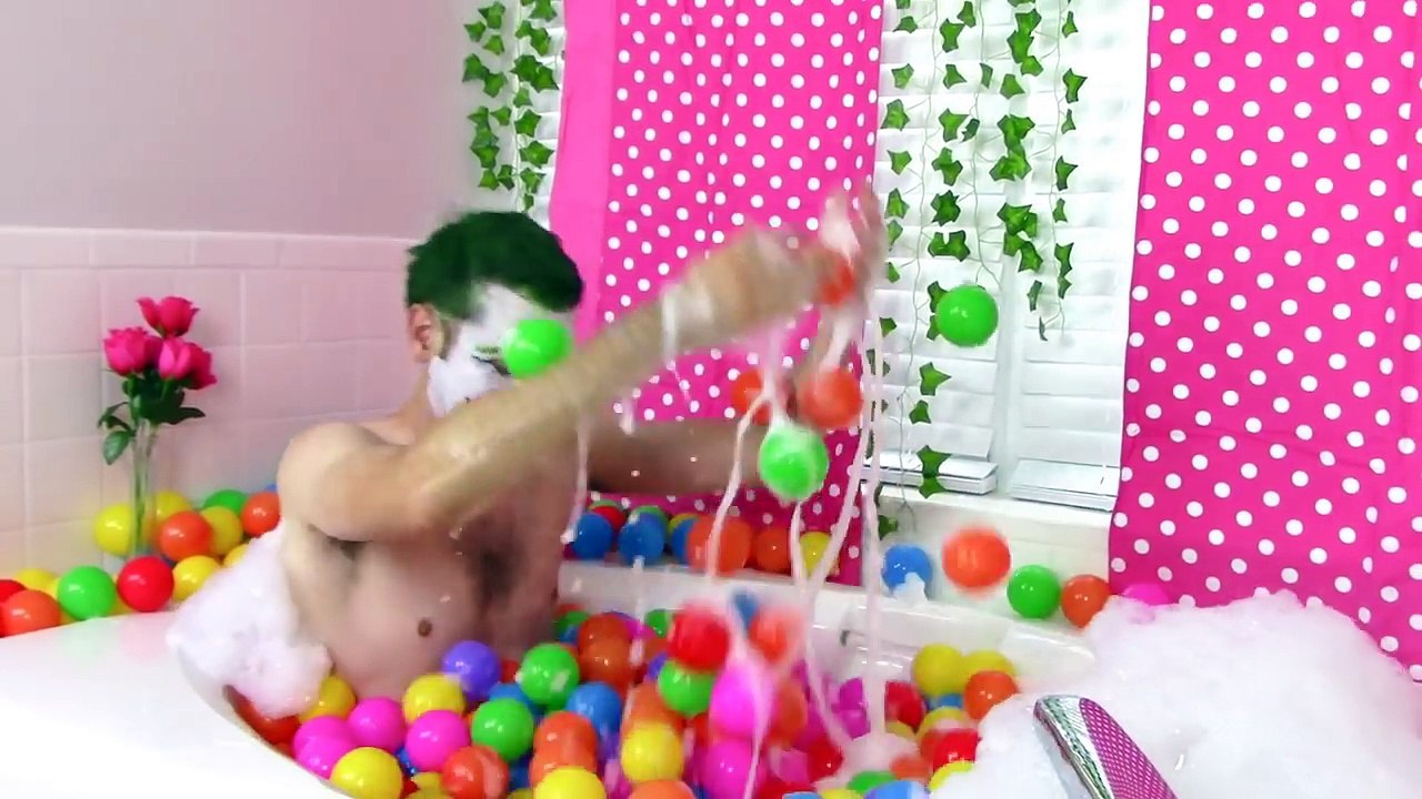 Joker Family Pranks w/ Bad Baby Joker baby, Spiderman, Frozen Elsa, Maleficent, Pocahontas