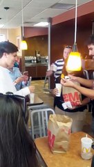 Il gagne des centaines de dollars grâce à une sauce Mcdo