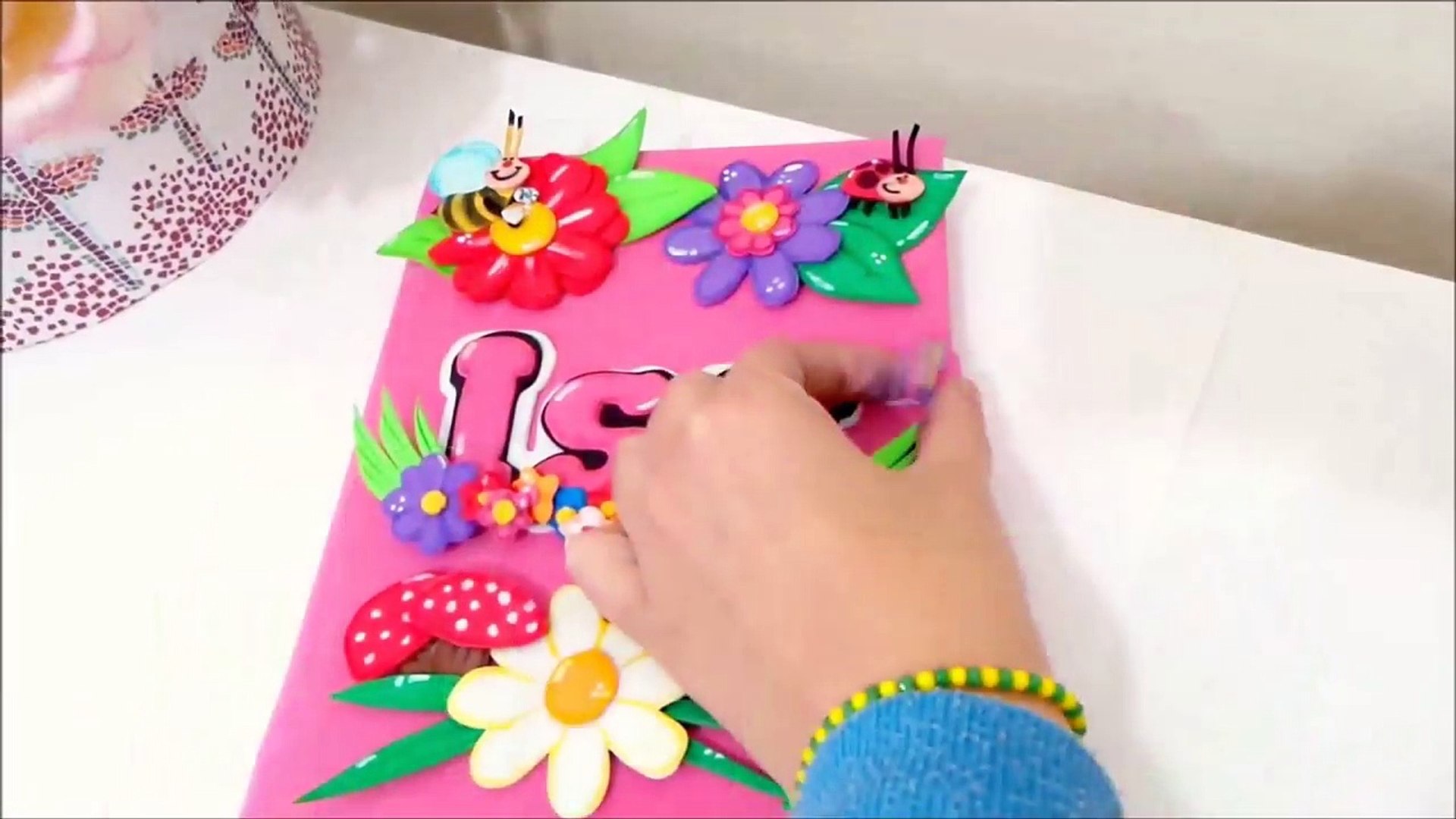 muñecas en foami para cuadernos