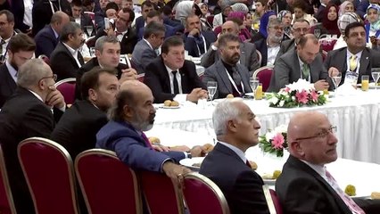 Başbakan Yıldırım: "Yatırımcı, Ülkenin Geleceğine Güvernirse Parasını Getirir, Koyar"