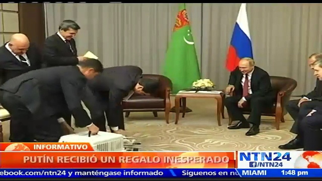 ¡Sorpresa canina! Presidente de Rusia recibió un cachorro alabai por su cumpleaños