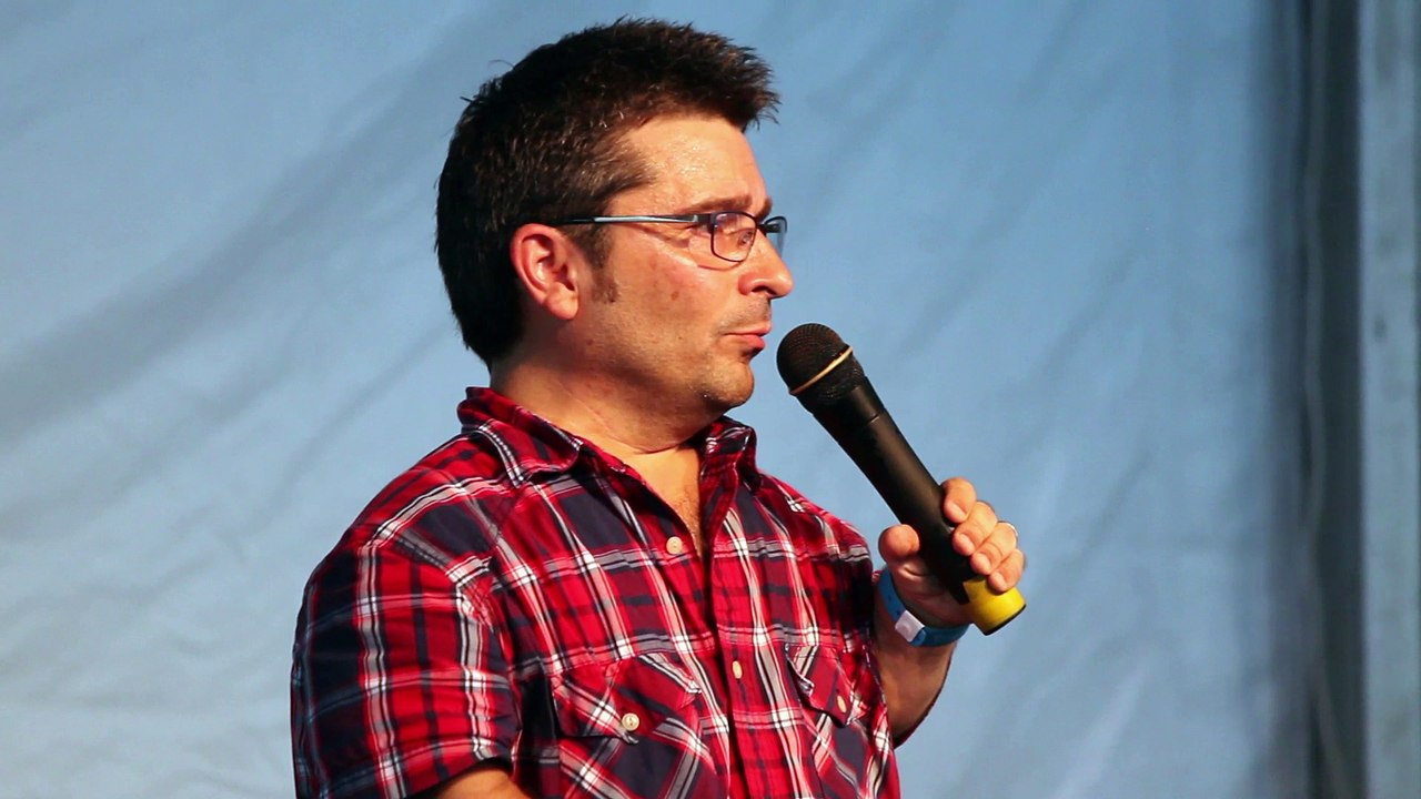 Duke Mason sings 'My Way' Elvis Week 2017