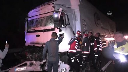 Anadolu Otoyolu'nda Trafik Kazası: 2 Yaralı - Düzce