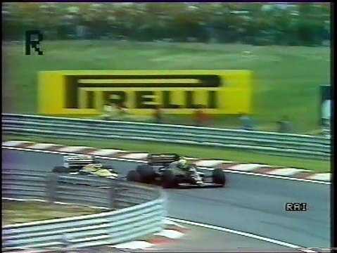 Gran Premio d'Ungheria 1986: Primo sorpasso di N. Piquet ad A. Senna e uscita di Arnoux