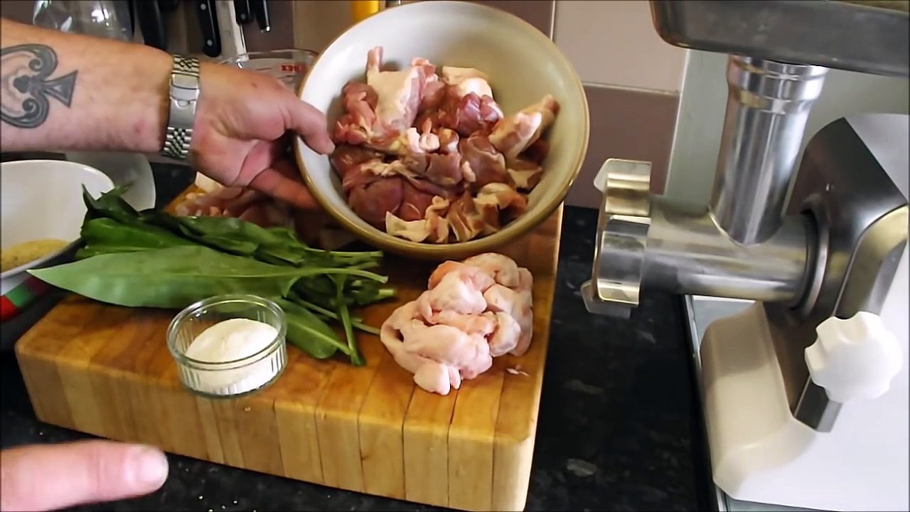 How To Make Sausages. Pork And Wild Garlic Sausage. #SRP