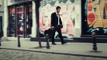 Alper Eser - İki Kırık Kalp