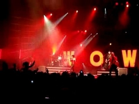 Superbus - Travel the world @ Halle Tony Garnier Lyon