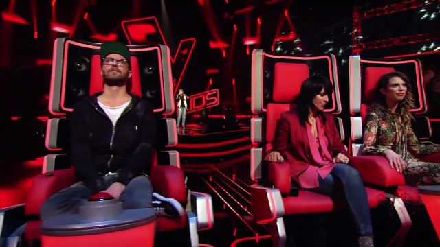 Christina Aguilera - Lift me Up (Jaqueline) The Voice Kids 2017 Blind Auditions SAT.1