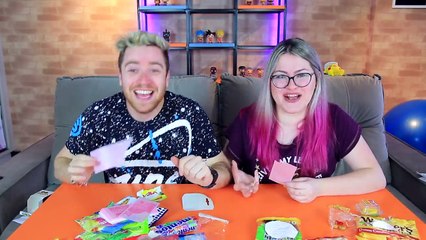 PROVANDO DOCES ESTRANHOS DA SUÉCIA (ft. Bel) | LubaTV