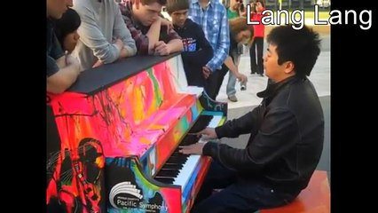 When Famous Pianists play on the Street