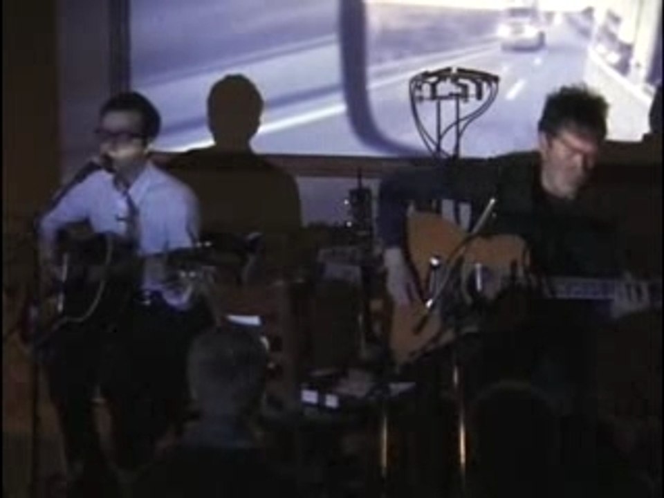 Rivers Cuomo et Matt Sharp acoustique 2004 - Say It Ain't So