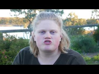 Teen Enlightens Everyone With a List of 'Things that Suck'