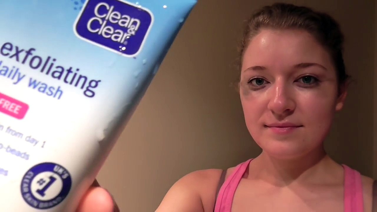 My Evening Routine - Skincare and Face Massage // Loreal Hadalabo Clean & Clear Clearasil Yoko
